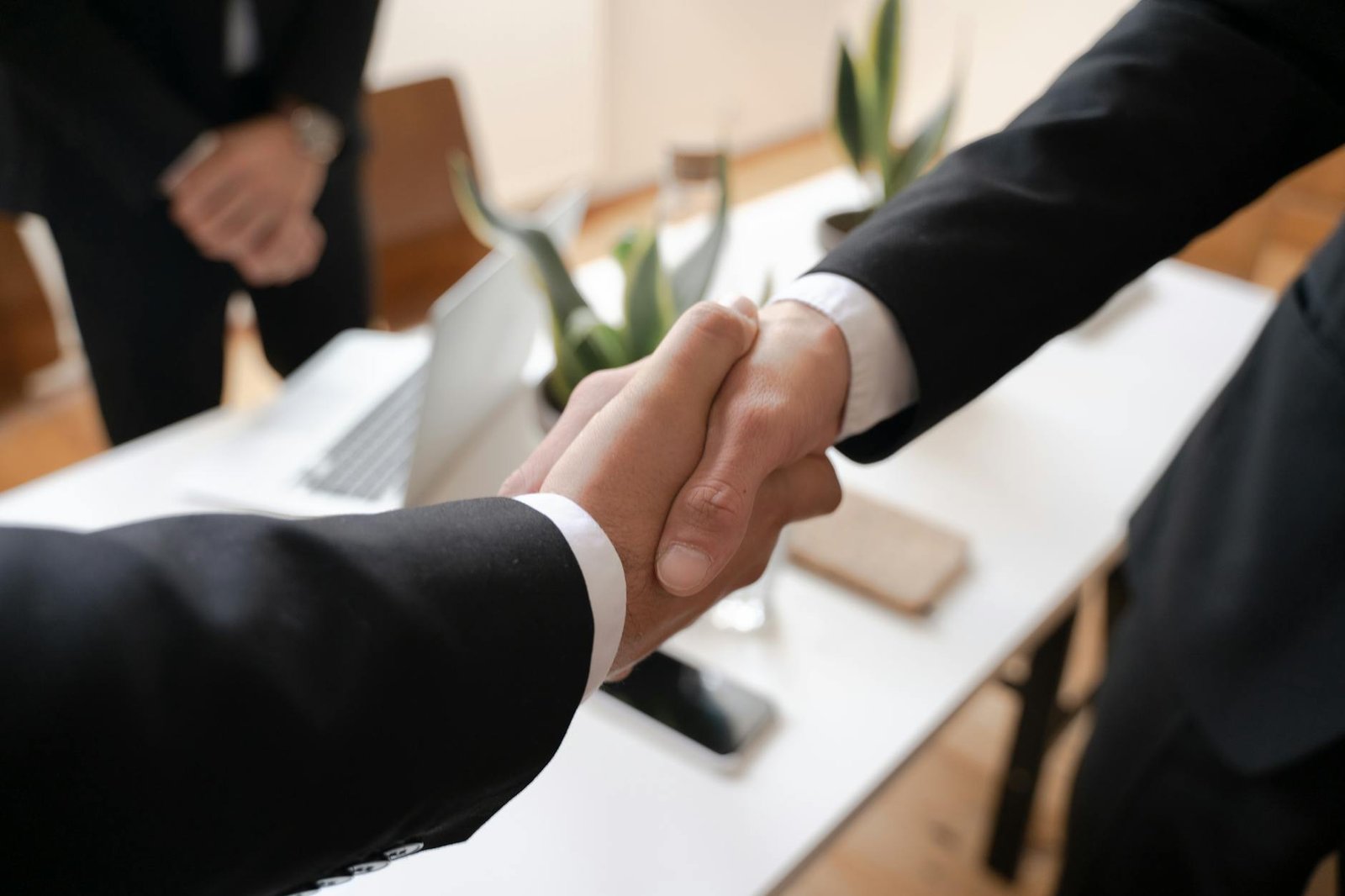 Making the Right Impression: Why Your Visiting Card Matters