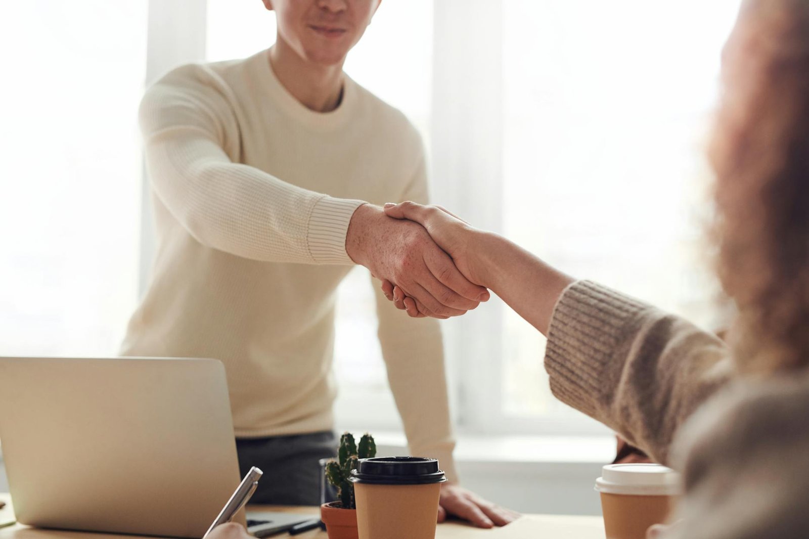 Maximize Your Networking with Visiting Cards That Make an Impression